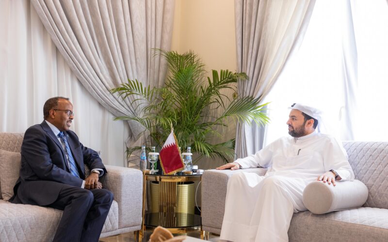 Qatar Minister of Foreign Affairs Meets with Somali Counterpart in Doha